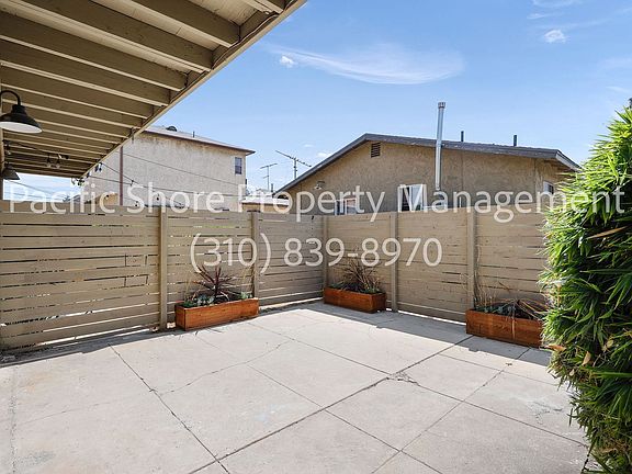 2nd image of 2835 N Coolidge Ave #2833