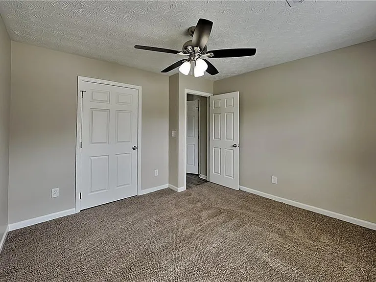 658 Castlebrooke Way — Photo 11