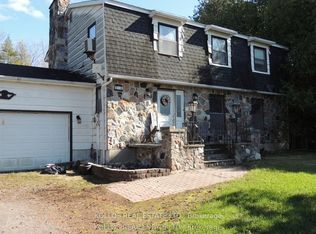 3028 Roger Stevens Dr, Ottawa, ON K0A 2T0