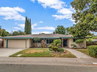 712 Rivercrest Dr, Sacramento, CA 95831