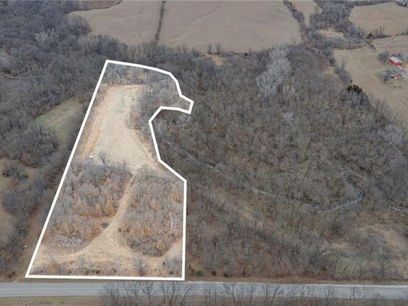 Williams Rd, Dearborn, MO 64439