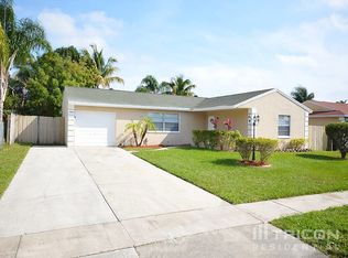 4296 Violet Cir, Lake Worth, FL 33461