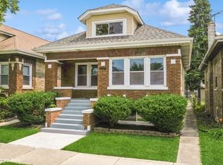 3615 Scoville Ave, Berwyn, IL 60402