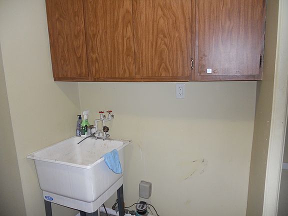 5th image of 21317 Seminole St