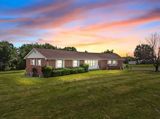 25 Shanklins Ferry Rd, Peterstown, WV 24963