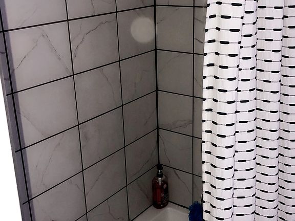 Main bathroom