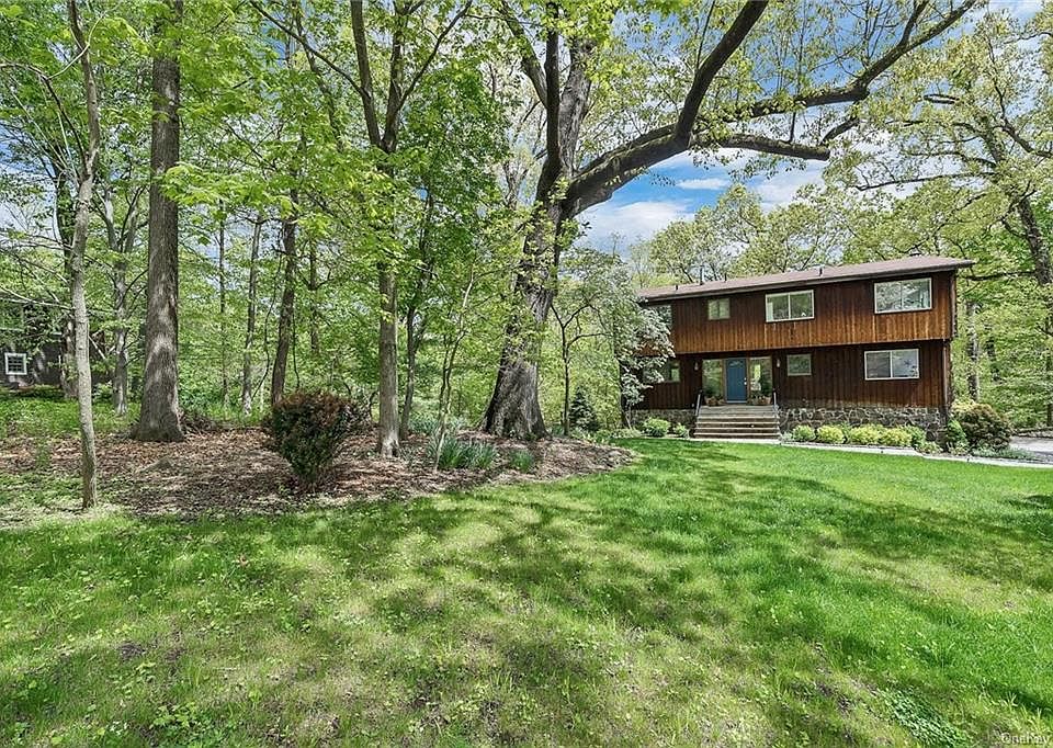 10 Giglio Court, Croton On Hudson, NY 10520 Zillow