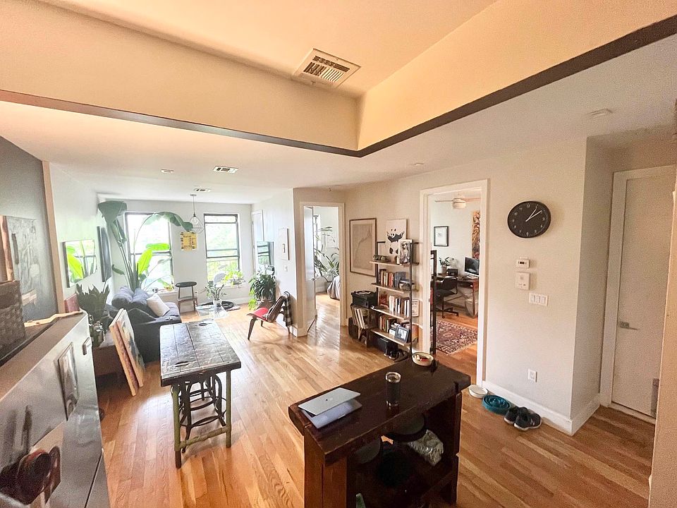 1st image of 146 Evergreen Ave APT 2B