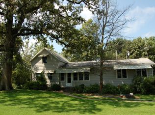 22765 Diehl Ln, Chadwick, IL 61014