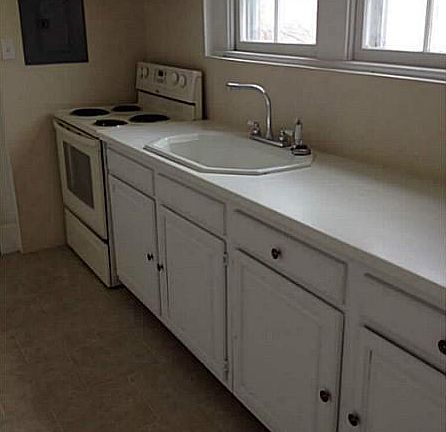 4th image of 246 Hatton St #2