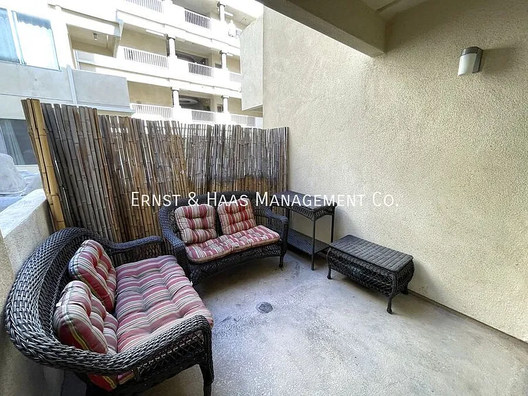 535 Magnolia Ave #114 — Photo 13