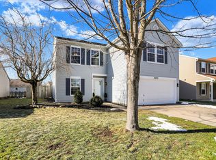 14290 Holly Berry Cir, Fishers, IN 46038
