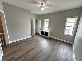 725 S 56th St #B, Philadelphia, PA 19143