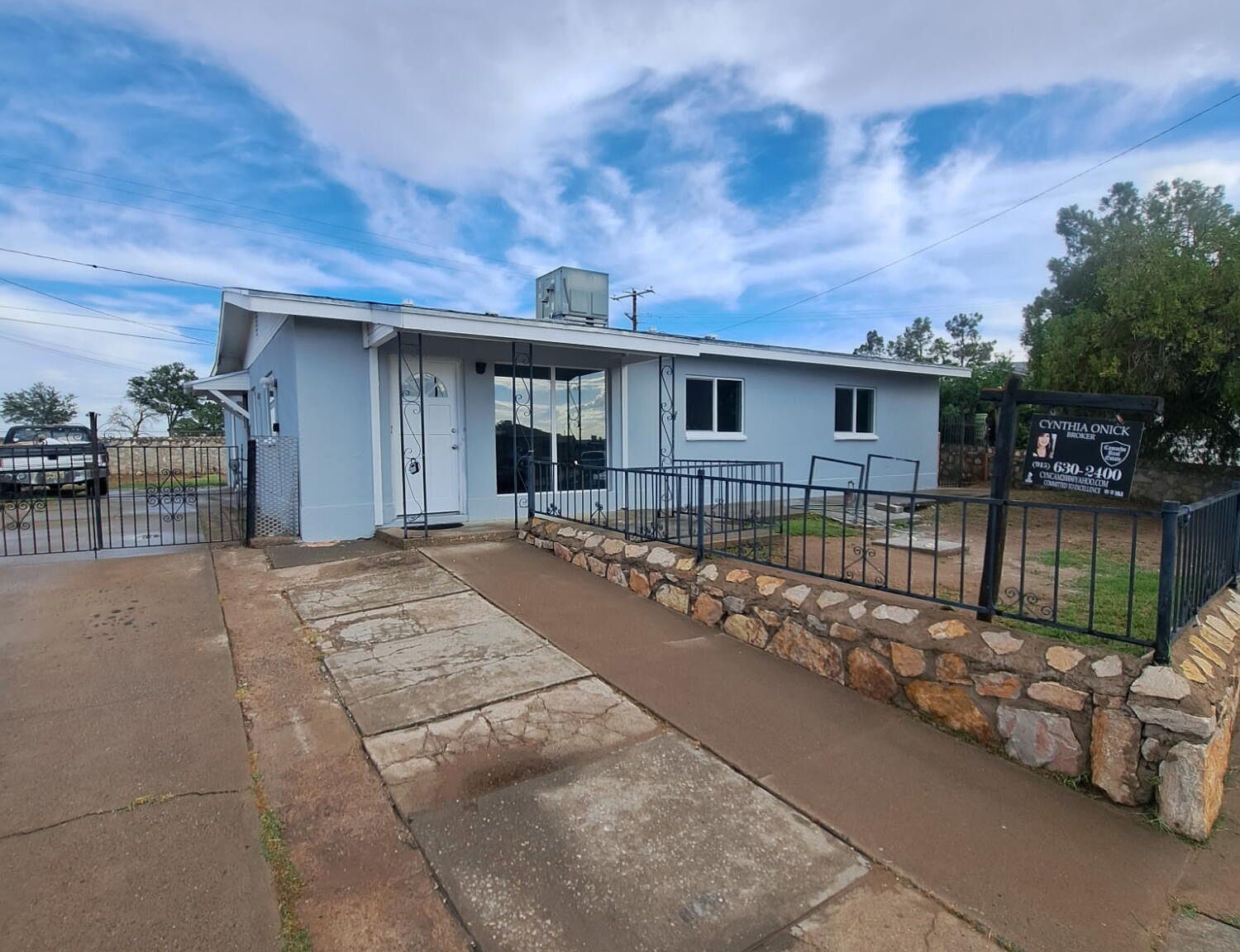 424 Pecos St — Ascarate Municipal Golf Club