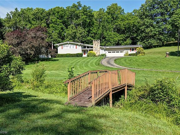 3rd image of 37080 Township Road 68a