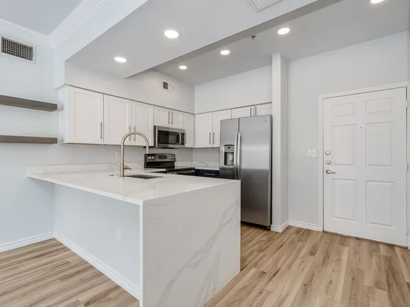 3102 Kings Rd APT 2104, Dallas, TX 75219