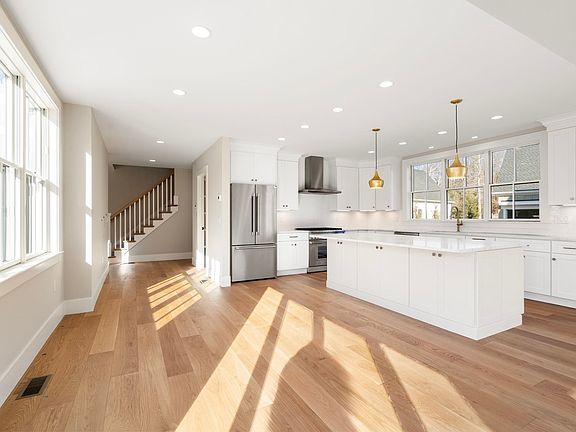 3rd image of 64 Country Farm Rd