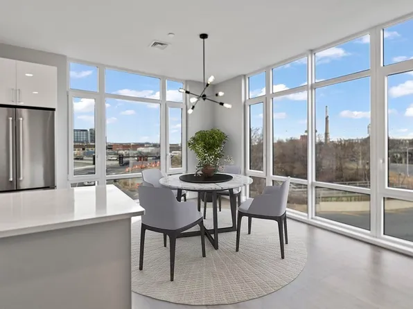 610 Rutherford Ave #301, Boston, MA 02129
