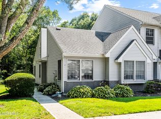 1 Westchester Dr, Little Egg Harbor, NJ 08087
