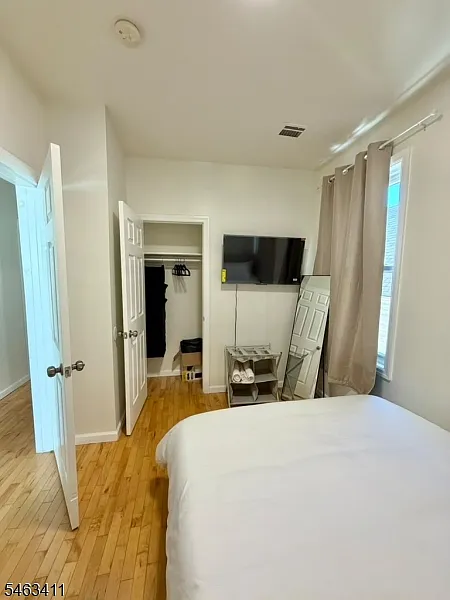3 bed, 2.0 bath, $2,200 — Photo 3