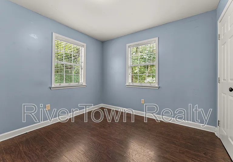 1204 Margaret Rd — Photo 20
