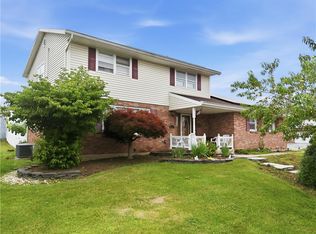 3303 Barklay Rd, Whitehall, PA 18052