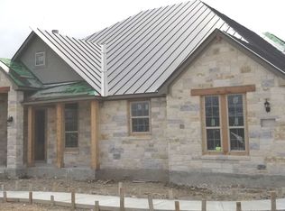5719 High Forest Dr, New Braunfels, TX 78132