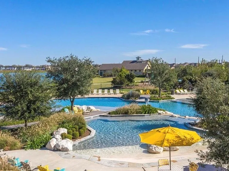 10326 Water Harbor Dr — Photo 26
