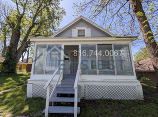 5829 E 9th St, Kansas City, MO 64125
