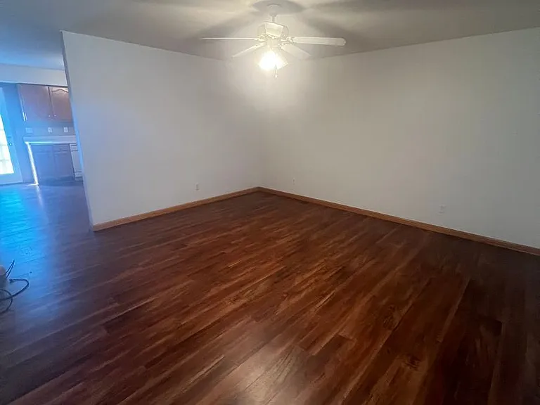 71 Gilliam Ct — Photo 2