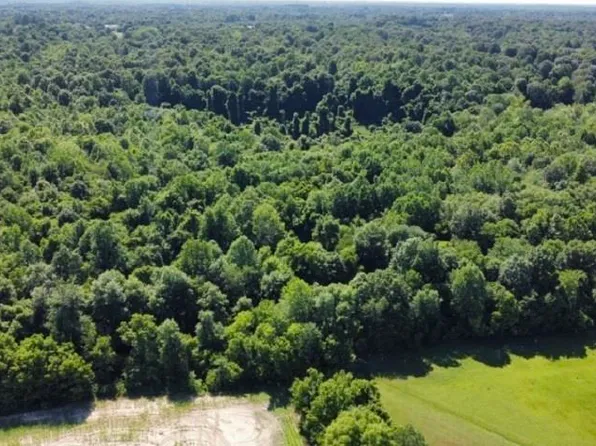 1 Timber Ridge Dr, Paducah, KY 42001