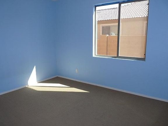 3rd image of 1571 E Palo Verde Dr