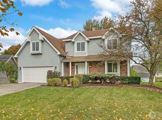 818 Faith Ln, Bartlett, IL