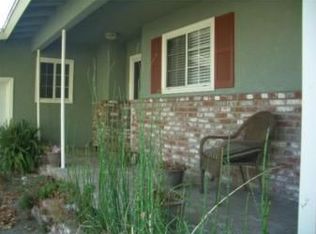 2323 Iroquois Ave, Long Beach, CA 90815