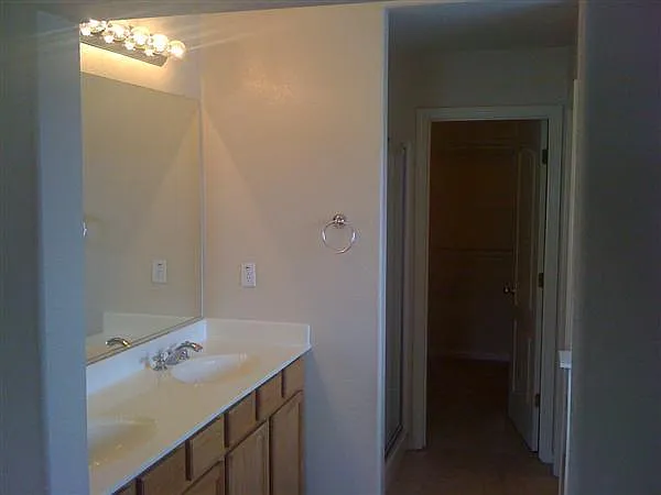 3096 Scarlet Oak Dr — Photo 8
