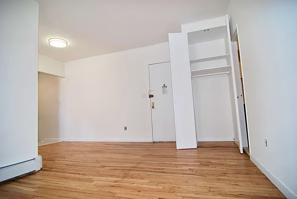Rented by Building Equity Real Estate LLC | media 8