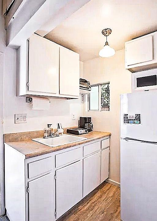 1st image of 11214 La Maida St