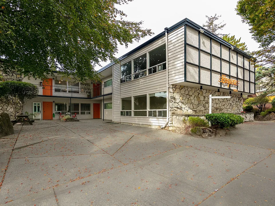 Rogene Apartments