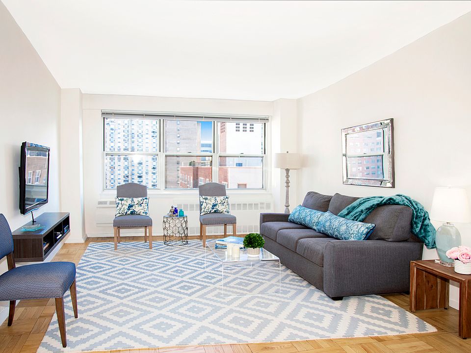 1st image of 300 E 71st St APT 14B