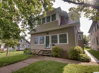 208 N 24th St, Quincy, IL 62301