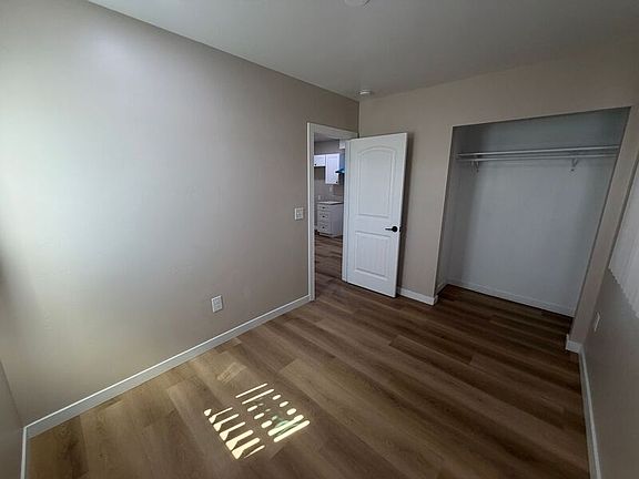 3rd image of 251 W 5th Ave