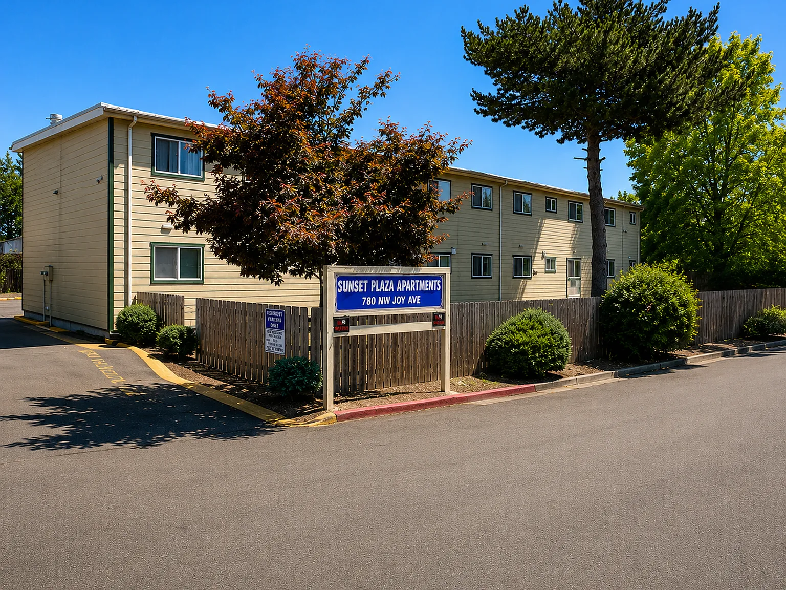 Sunset Apartments — Photo 1