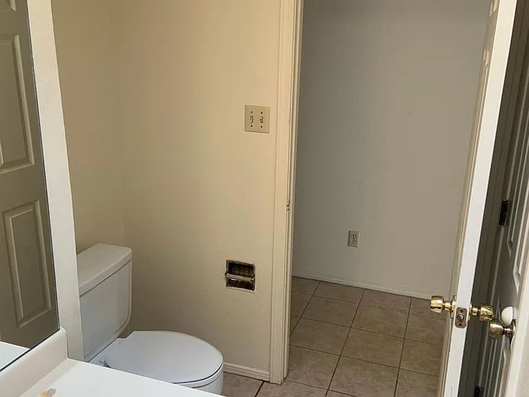 1840 S Locust St #3 — Photo 13
