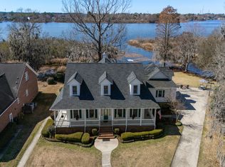 318 Archibald Dr, Goose Creek, SC 29445