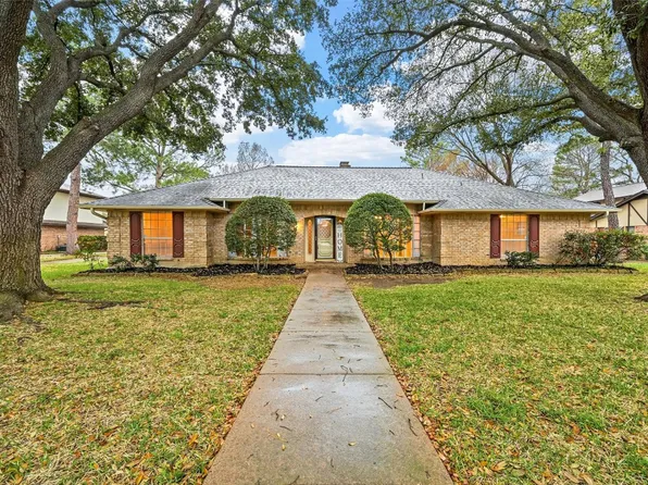 4700 Woodview St, Arlington, TX 76013