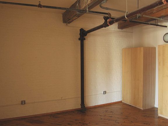 This is the entry area where an office or guest sleeping area could be located
