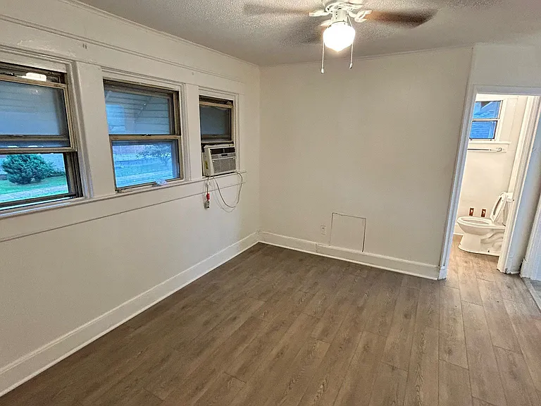 4100 Ritchie Hwy #D — Photo 13