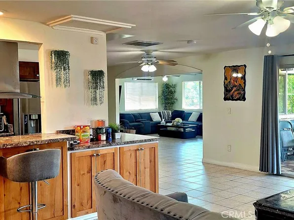1688 Buckeye Dr, El Cajon, CA 92021
