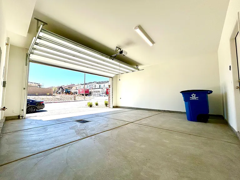 12476 Kings Creek Pl — Photo 23