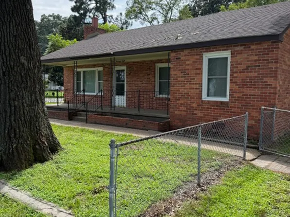 12008 De Lavial St, Chester, VA 23831